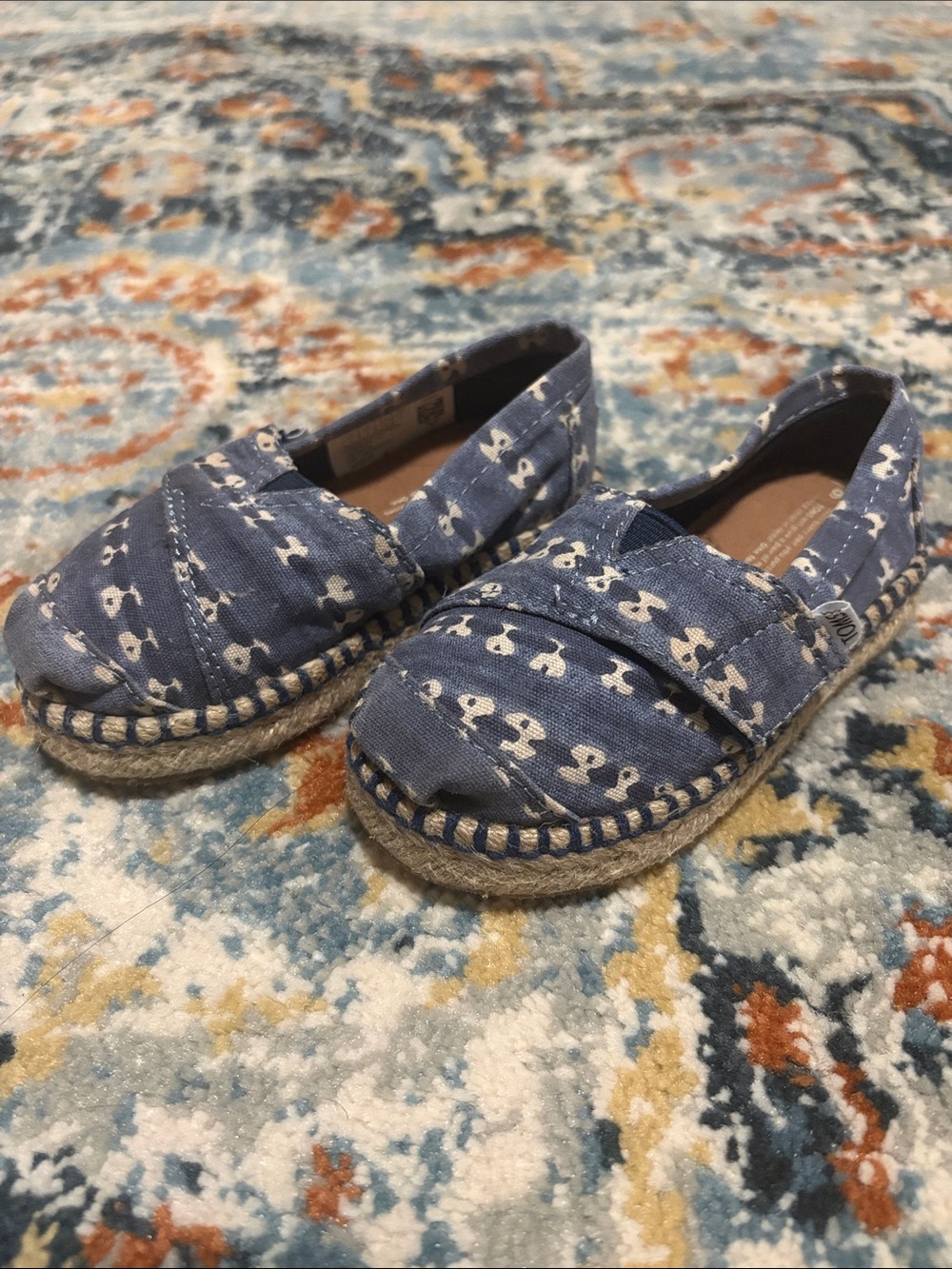 Toms Navy Blue Printed Canvas Slip-On Espadrilles for Kids Size T6